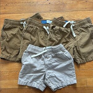 Bundle of 4 pairs of Old Navy shorts